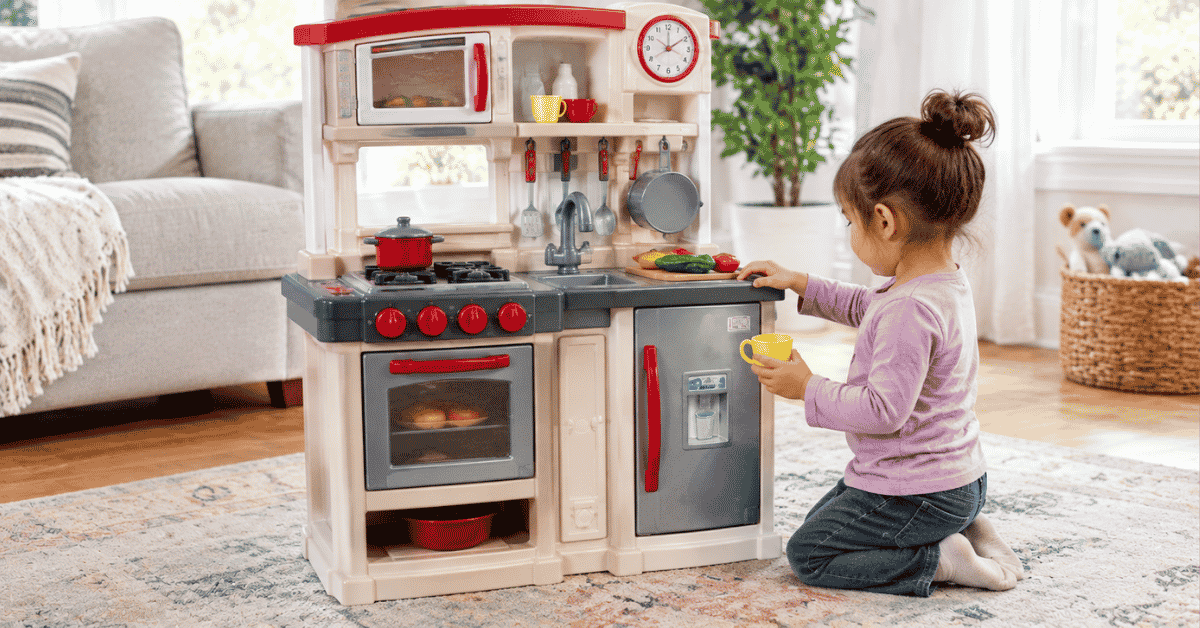 the step two kitchen toy